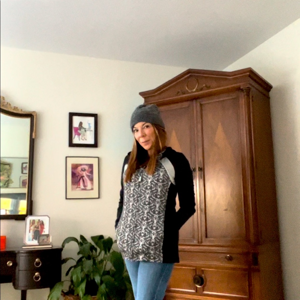 Anthropologie Pure Good zip up hoodie. Pretty detailed front, gray in back